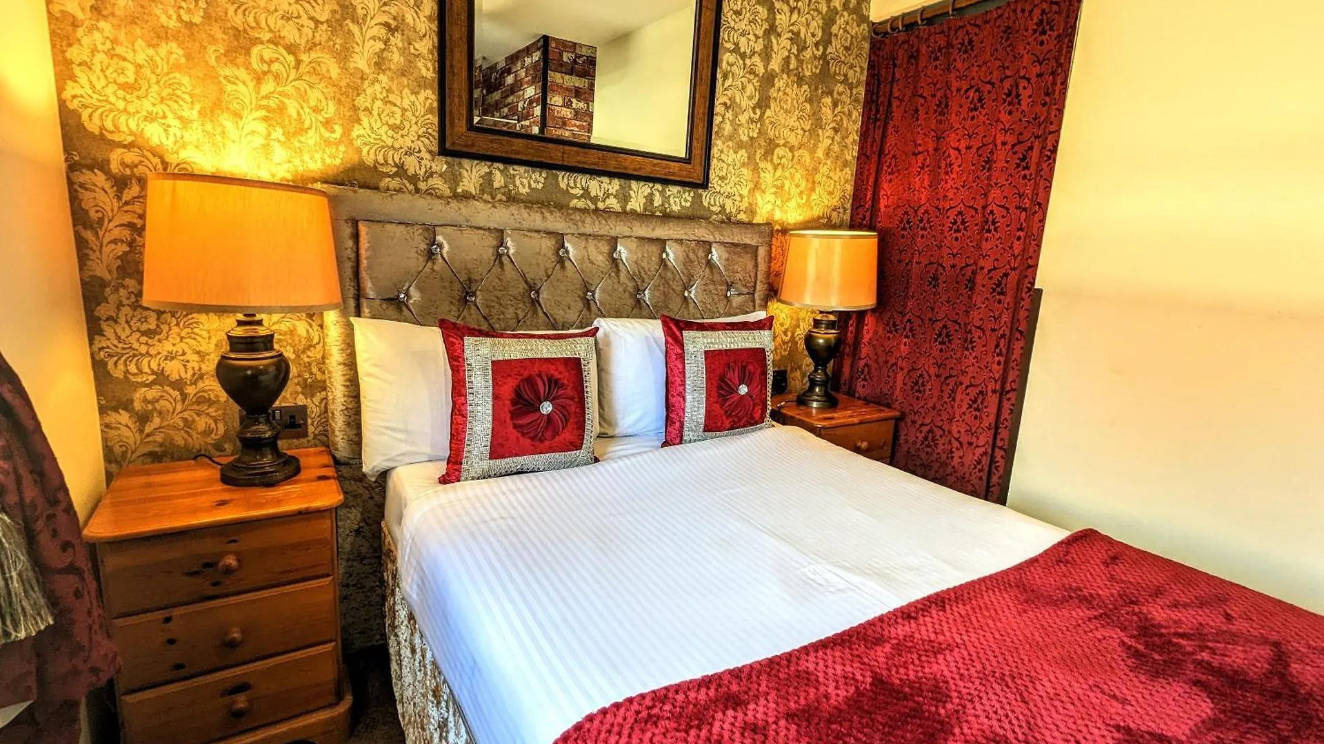 Brookside Hotel & Restaurant ,Suitable For Solo Travelers, Couples, Families, Groups Education Trips & Contractors Welcome Chester 3*,  Reino Unido